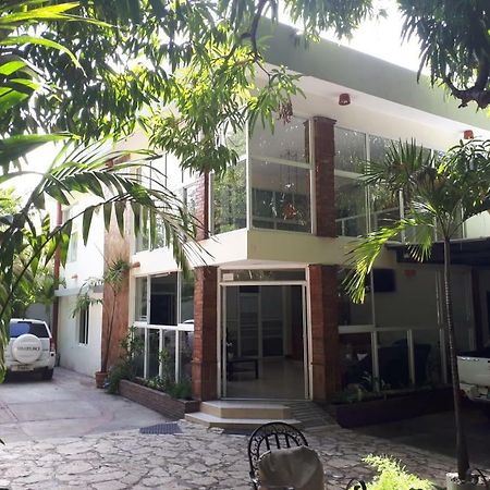 Hotel Alcaldeza - Garden House Maria Guadalupe サントドミンゴ エクステリア 写真